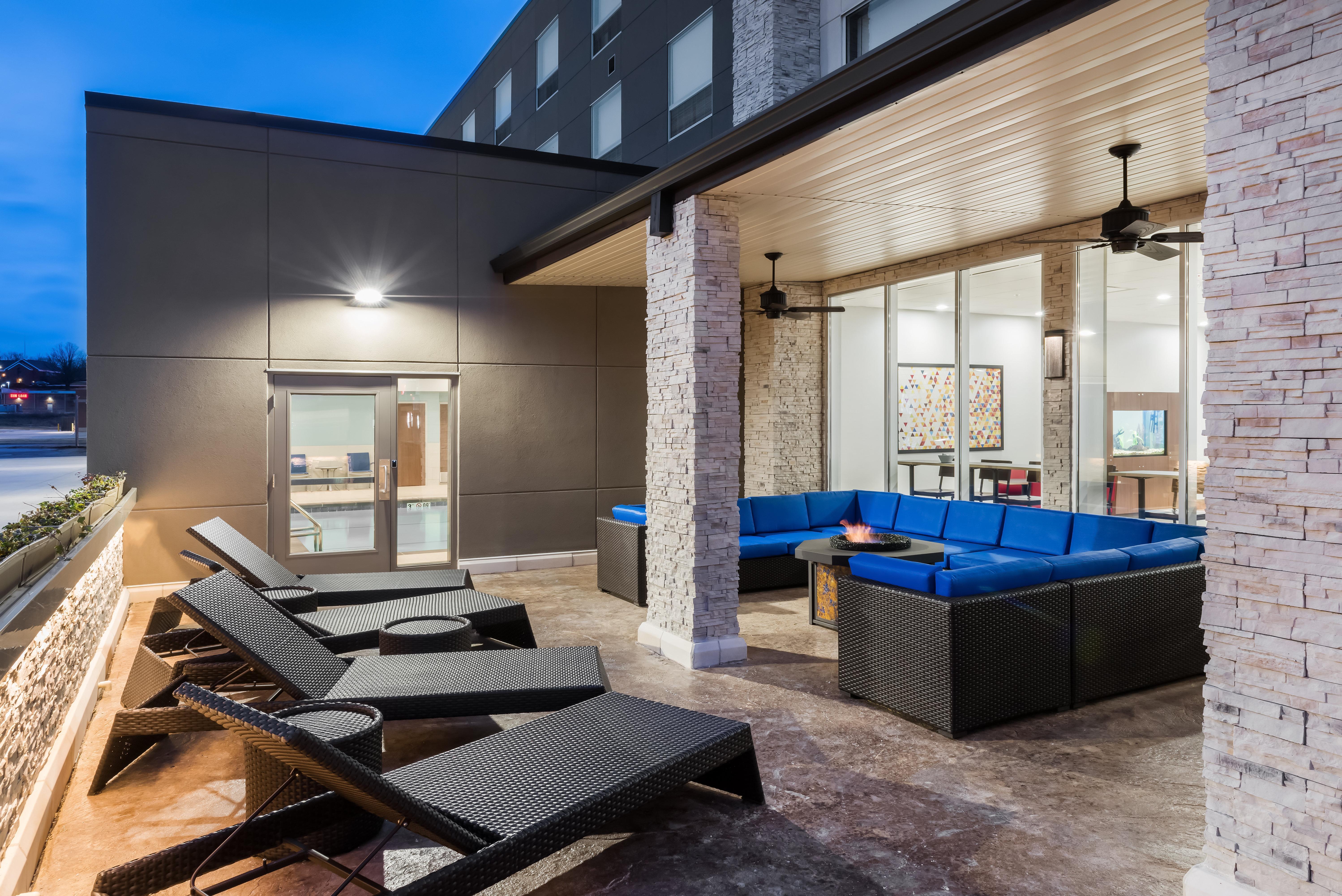 Holiday Inn Express & Suites West Plains Southwest By Ihg Ngoại thất bức ảnh