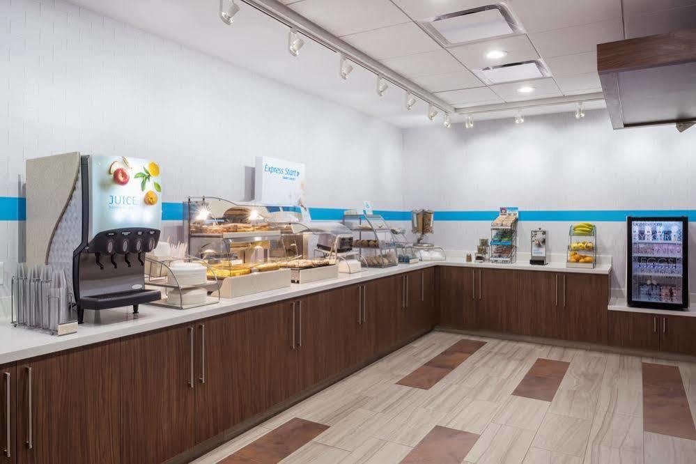 Holiday Inn Express & Suites West Plains Southwest By Ihg Ngoại thất bức ảnh